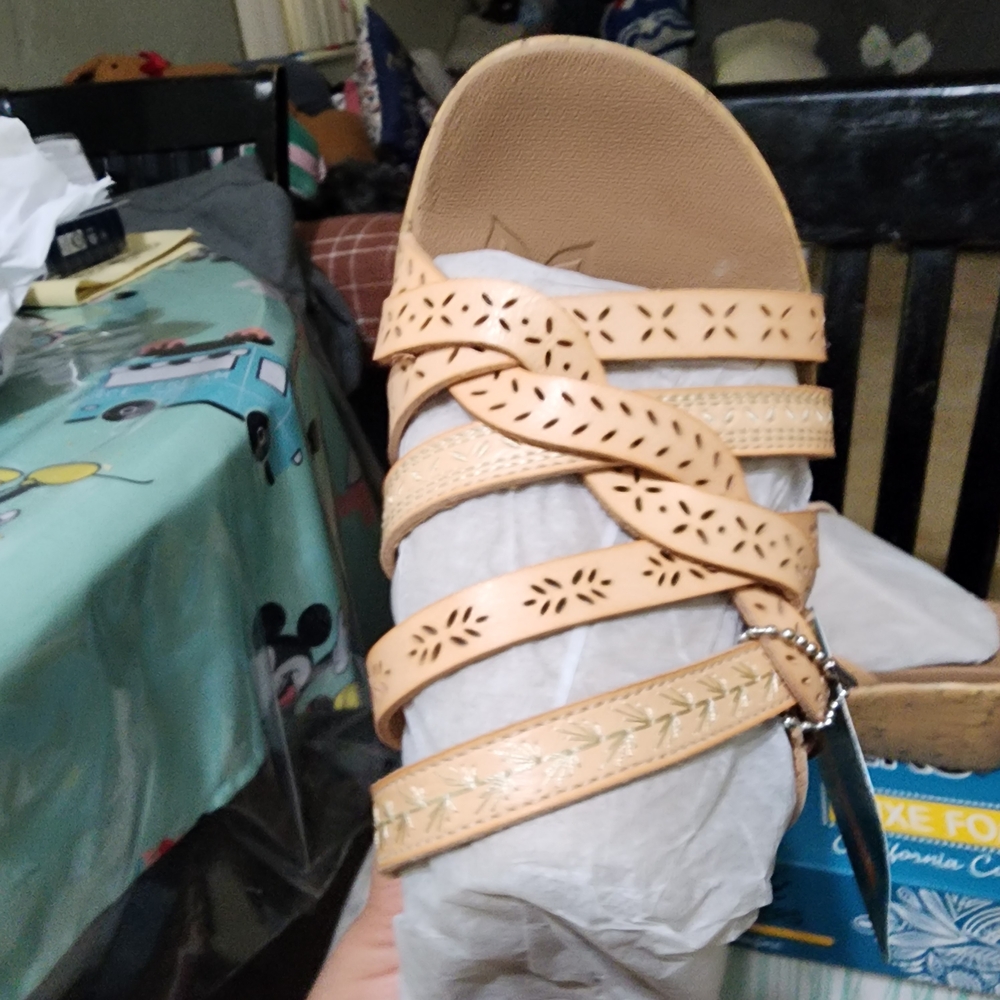 Skechers Cali Tan Wedge Sandals - Picture 6 of 6
